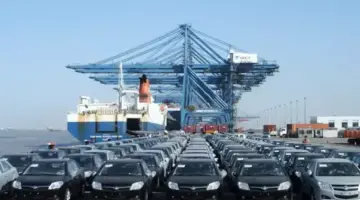 خبير سيارات يوضح أسباب استمرار ارتفاع الأسعار رغم استقرار الدولار